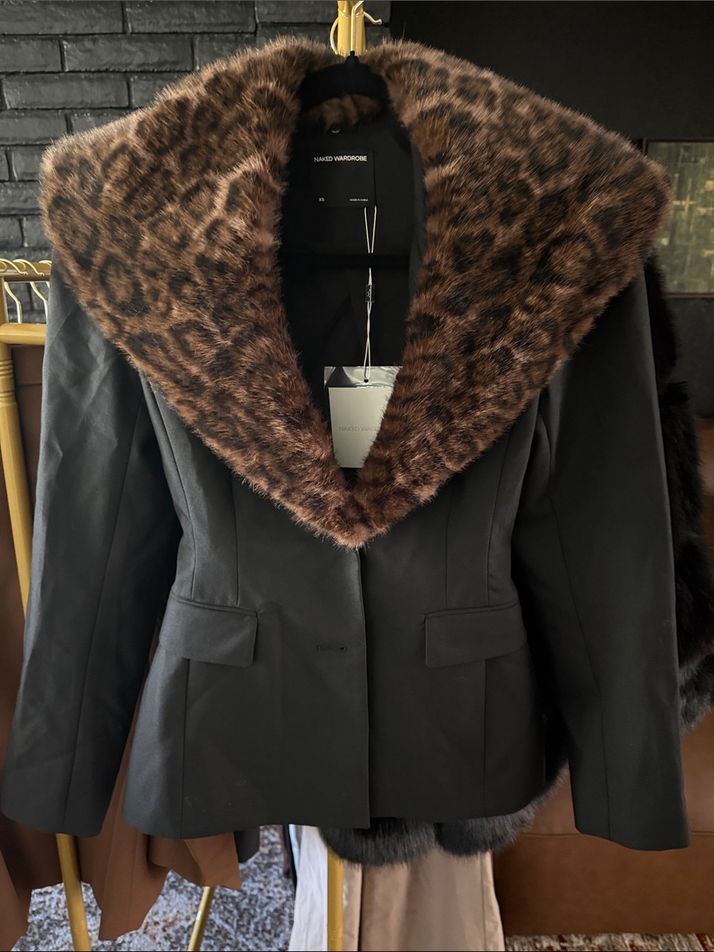naked wardrobe Black Blazer with Brown Leopard Faux-Fur Shawl Collar